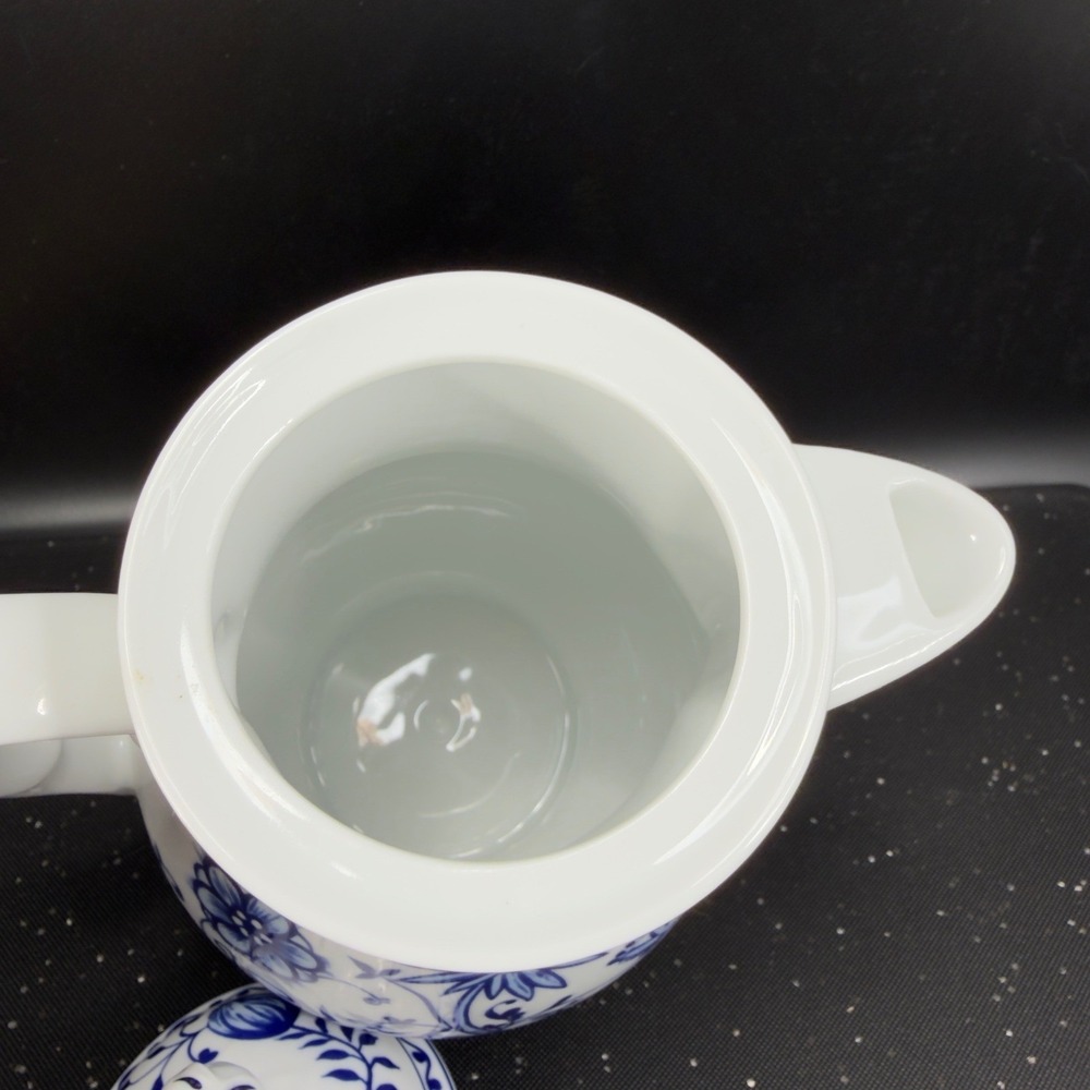 Triptis Porzellan Blue Onion Coffee Pot Zwiebelmuster‎ Germany White Blue Floral - Picture 9 of 14